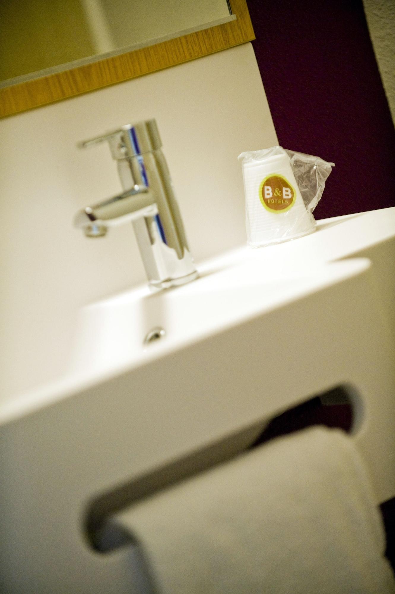 B&B Hotel Marseille Prado Velodrome Buitenkant foto